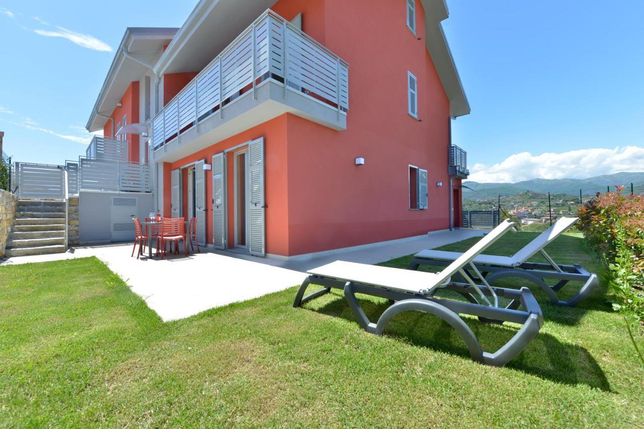 Residenza Cantalupo อิมเปรีอา ภายนอก รูปภาพ