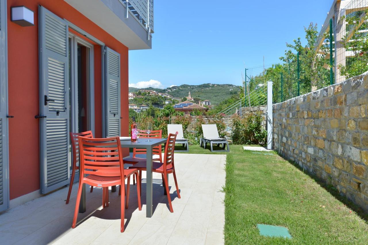 Residenza Cantalupo อิมเปรีอา ภายนอก รูปภาพ
