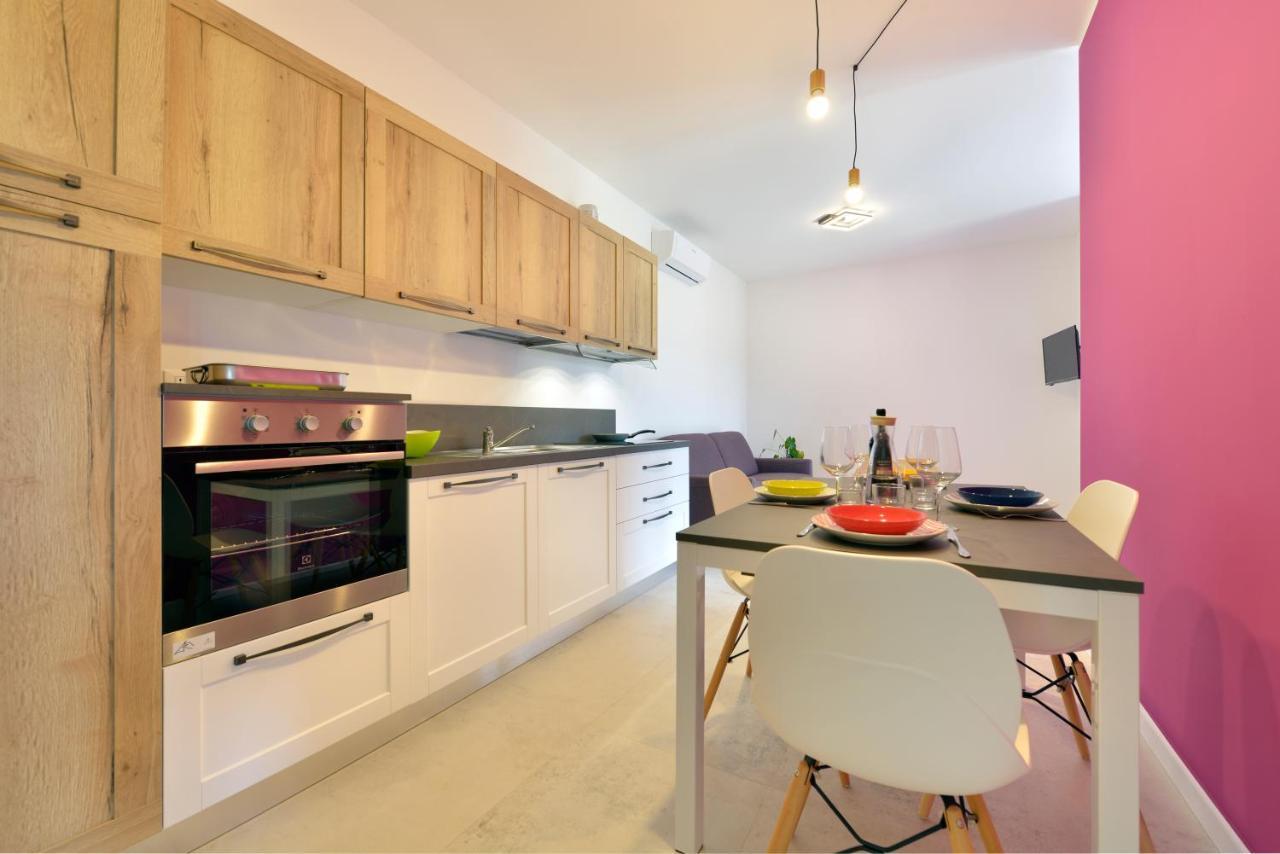 Residenza Cantalupo อิมเปรีอา ภายนอก รูปภาพ