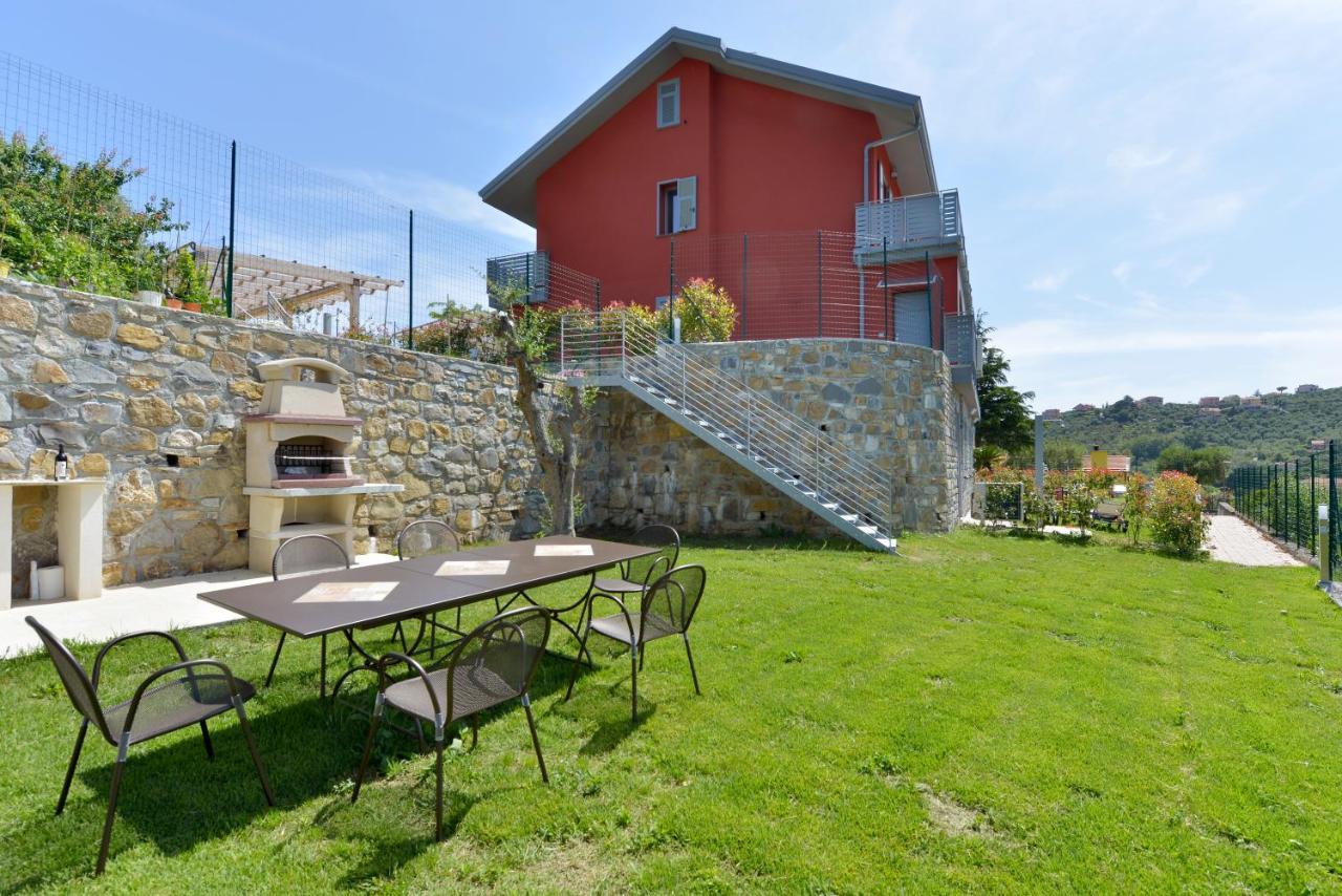 Residenza Cantalupo อิมเปรีอา ภายนอก รูปภาพ